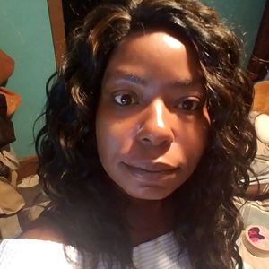 Meet your Posher, Shawna